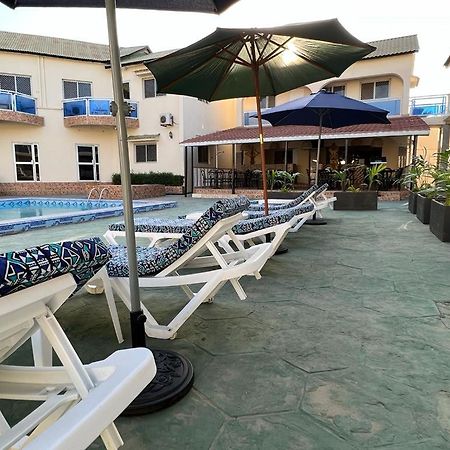 Tranquil Resort Hotel Brusubi 외부 사진