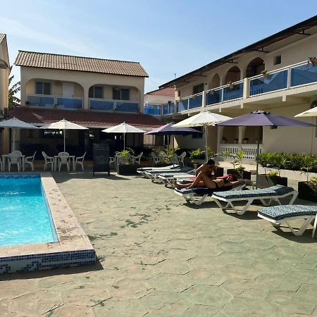 Tranquil Resort Hotel Brusubi 외부 사진